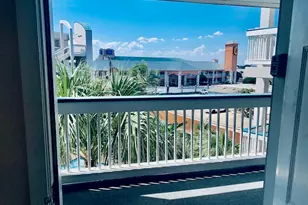 6102 Seawall Blvd, Galveston, TX 77551 - Photo 3