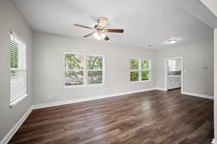 909 King St, Houston, TX 77022 - Photo 21