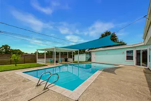 1212 Delores St, Kemah, TX 77565 - Photo 37