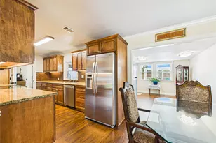 1212 Delores St, Kemah, TX 77565 - Photo 13