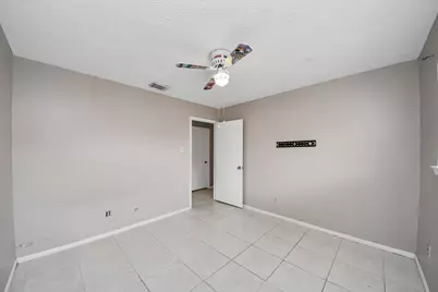 11526 Sagevale Lane, Houston, TX 77089 - Photo 19