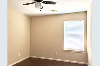 7411 Orchard Hills Lane, Sugar Land, TX 77479 - Photo 11