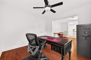 2514 Pine Village Dr, Houston, TX 77080 - Photo 19