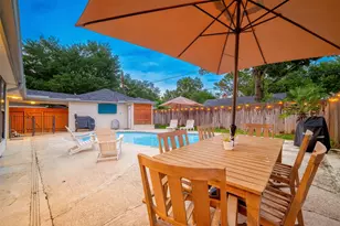 2514 Pine Village Dr, Houston, TX 77080 - Photo 9