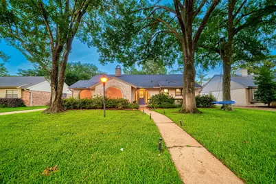 2514 Pine Village Drive, Houston, TX 77080 - Photo 3