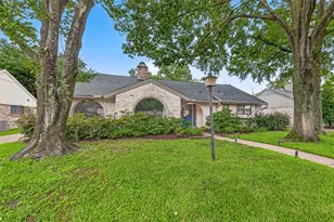 2514 Pine Village Dr, Houston, TX 77080 - Photo 13