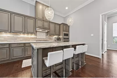 4530 Larch Lane, Bellaire, TX 77401 - Photo 17