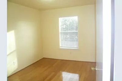 6307 Sutton Meadows Drive, Houston, TX 77086 - Photo 9