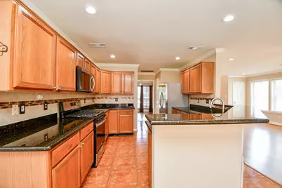 11707 Turtle Lake Drive, Houston, TX 77064 - Photo 13