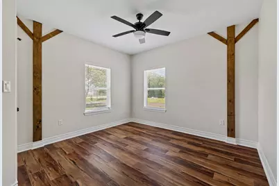 9309 Ave C, Liverpool, TX 77577 - Photo 21