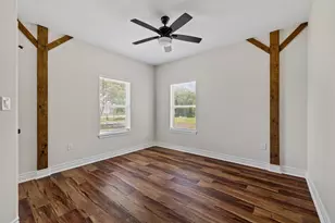 9309 Avenue C, Liverpool, TX 77577 - Photo 21