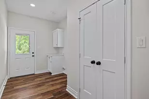 9309 Avenue C, Liverpool, TX 77577 - Photo 23