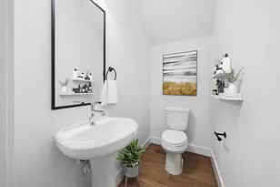 1910 Luna Woods Ln, Houston, TX 77055 - Photo 13