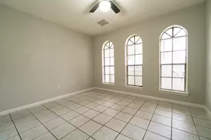 18746 Wood Glen Ln, Houston, TX 77084 - Photo 5