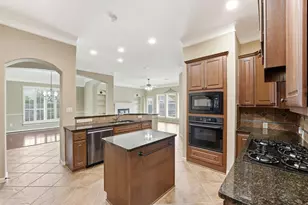 25485 Vinechase Dr, Porter, TX 77365 - Photo 23