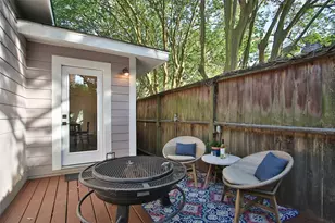 1818 Haver St, Houston, TX 77006 - Photo 9