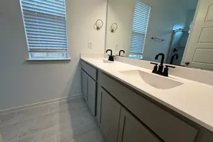13330 Prado Ridge Ln, Iowa Colony, TX 77583 - Photo 9