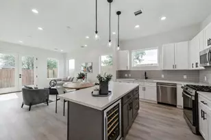 4430 Edmund St, Houston, TX 77020 - Photo 7