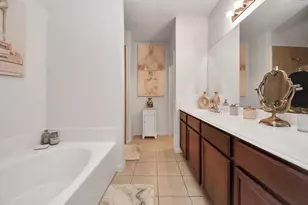 9423 Grand Spark Dr, Iowa Colony, TX 77583 - Photo 23