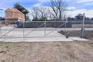 6409 Haight St, Houston, TX 77028 - Photo 1