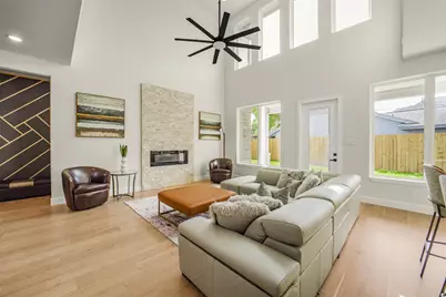 2021 Marnel Road, Houston, TX 77055 - Photo 13