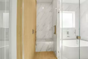 2021 Marnel Rd, Houston, TX 77055 - Photo 29