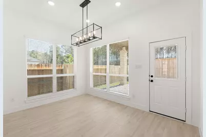 295 Mallards Rim Drive, Willis, TX 77318 - Photo 7