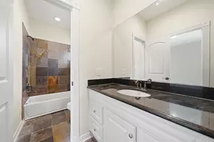 5310 Larkin St, Houston, TX 77007 - Photo 27
