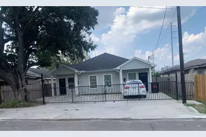 339 Owens Street #B, Houston, TX 77029 - Photo 1