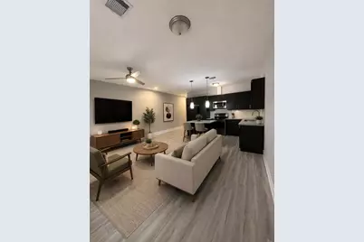 339 Owens Street #B, Houston, TX 77029 - Photo 3