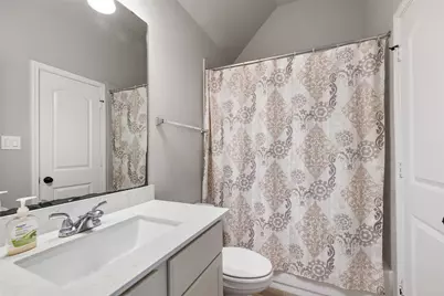 1934 Bayleaf Manor Drive, Manvel, TX 77578 - Photo 13