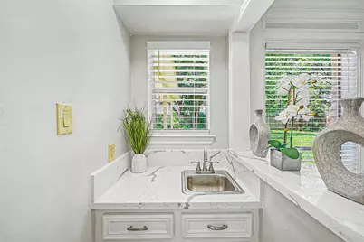 11651 Trailmont Drive, Houston, TX 77077 - Photo 19