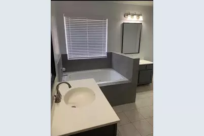 10702 Allens Landing Drive, Houston, TX 77065 - Photo 7