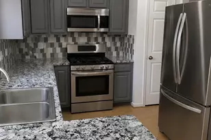 10702 Allens Landing Dr, Houston, TX 77065 - Photo 5