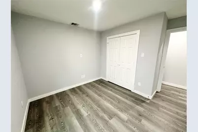 8215 Crestview Drive #A, Houston, TX 77028 - Photo 7