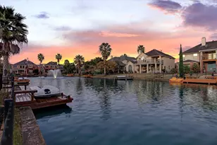 14306 Jaubert Ct, Sugar Land, TX 77498 - Photo 31