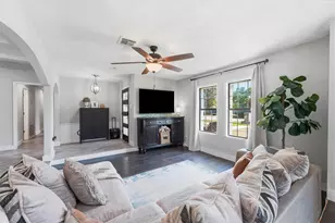 8005 Shagwood Dr, Houston, TX 77049 - Photo 5