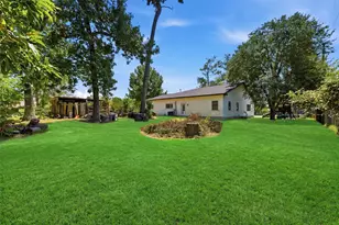 8005 Shagwood Dr, Houston, TX 77049 - Photo 23