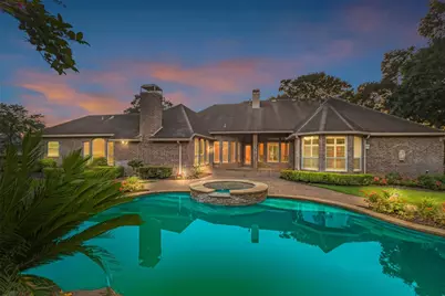 19309 Whispering Grove E, Tomball, TX 77377 - Photo 7