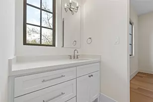 1441 Chamboard Ln, Houston, TX 77018 - Photo 33