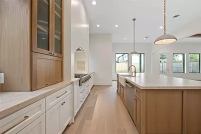 1441 Chamboard Lane, Houston, TX 77018 - Photo 11