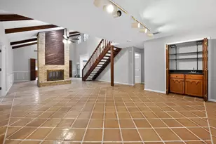 17107 Turkey Point St, San Antonio, TX 78232 - Photo 9