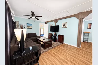 203 McNeir Street, Anahuac, TX 77514 - Photo 5