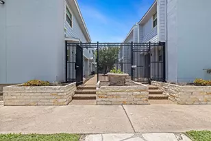 525 11th St, Galveston, TX 77550 - Photo 5