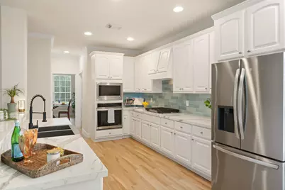 2 N Chantsong Circle, The Woodlands, TX 77382 - Photo 19