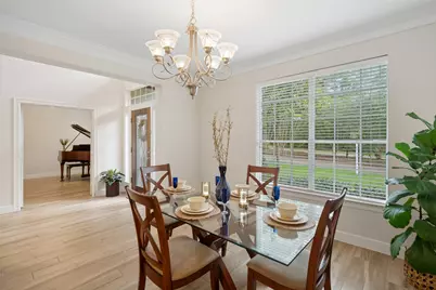 2 N Chantsong Circle, The Woodlands, TX 77382 - Photo 7