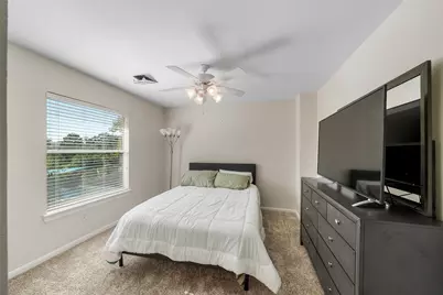 2 N Chantsong Circle, The Woodlands, TX 77382 - Photo 35