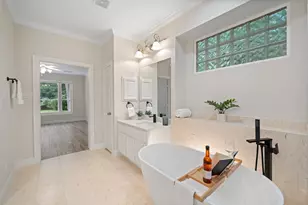2 N Chantsong Cir, The Woodlands, TX 77382 - Photo 31