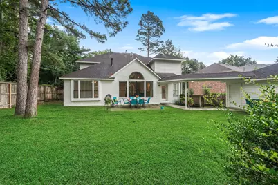 2 N Chantsong Circle, The Woodlands, TX 77382 - Photo 3