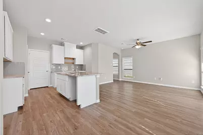 426 Emerald Thicket Lane, Huffman, TX 77336 - Photo 11